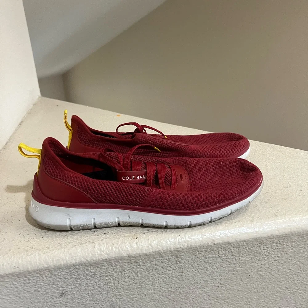 Cole Haan Mens Generation Zerogrand Red Dahlia Knit Fashion Sneaker Size 9.5